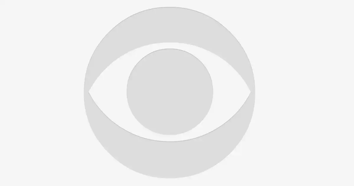 Katie Couric Photo Retouching Sparks CBS Controversy