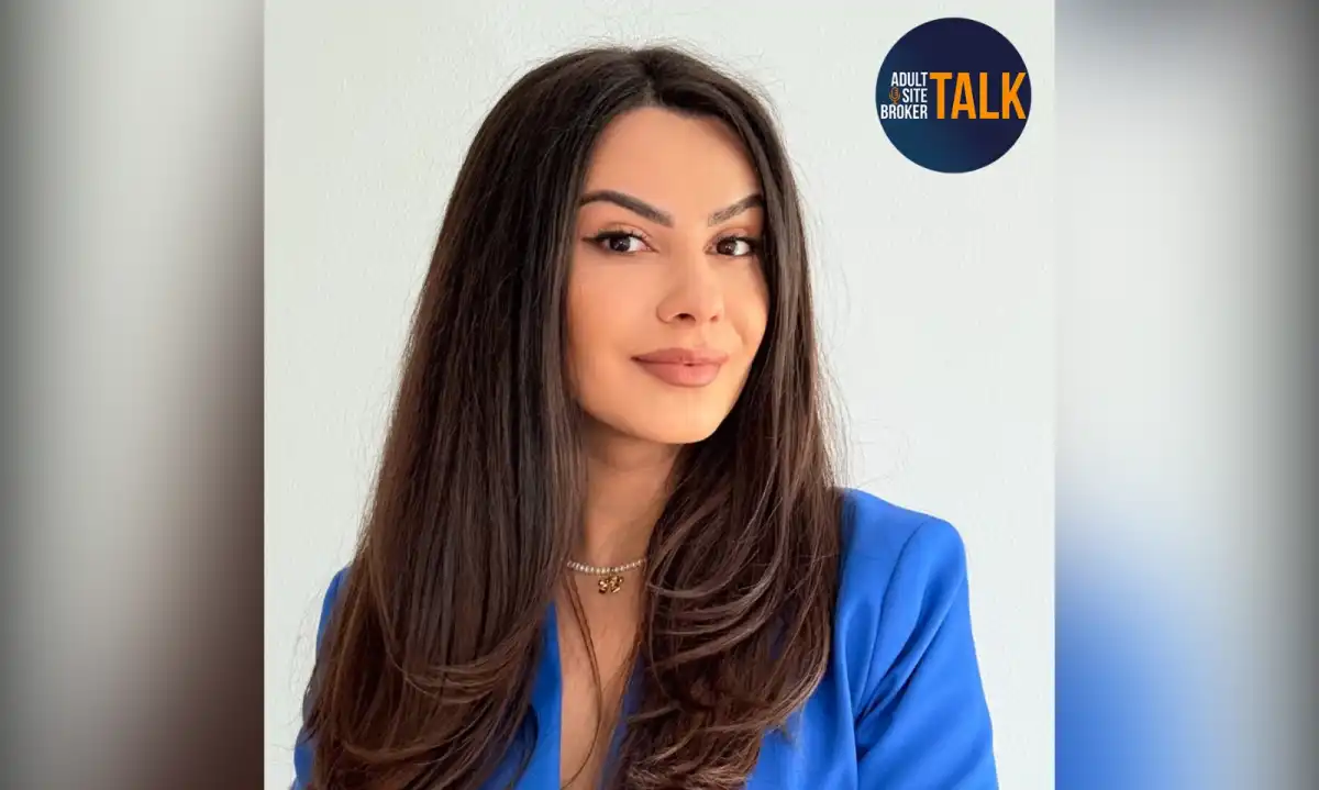 Roxana Chirila Discusses AW Summit & Adult Industry on Podcast