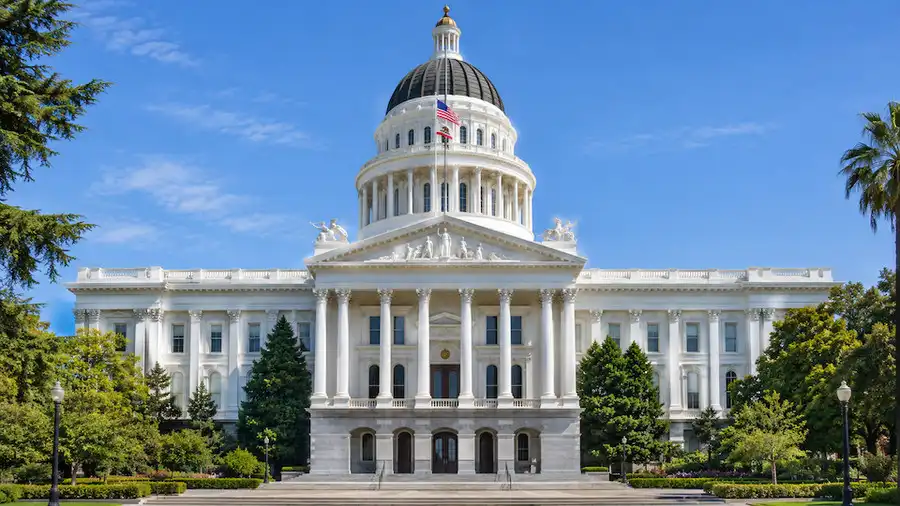 Newsom Signs AB 1705: Stricter UGC Rules for California Adult Sites