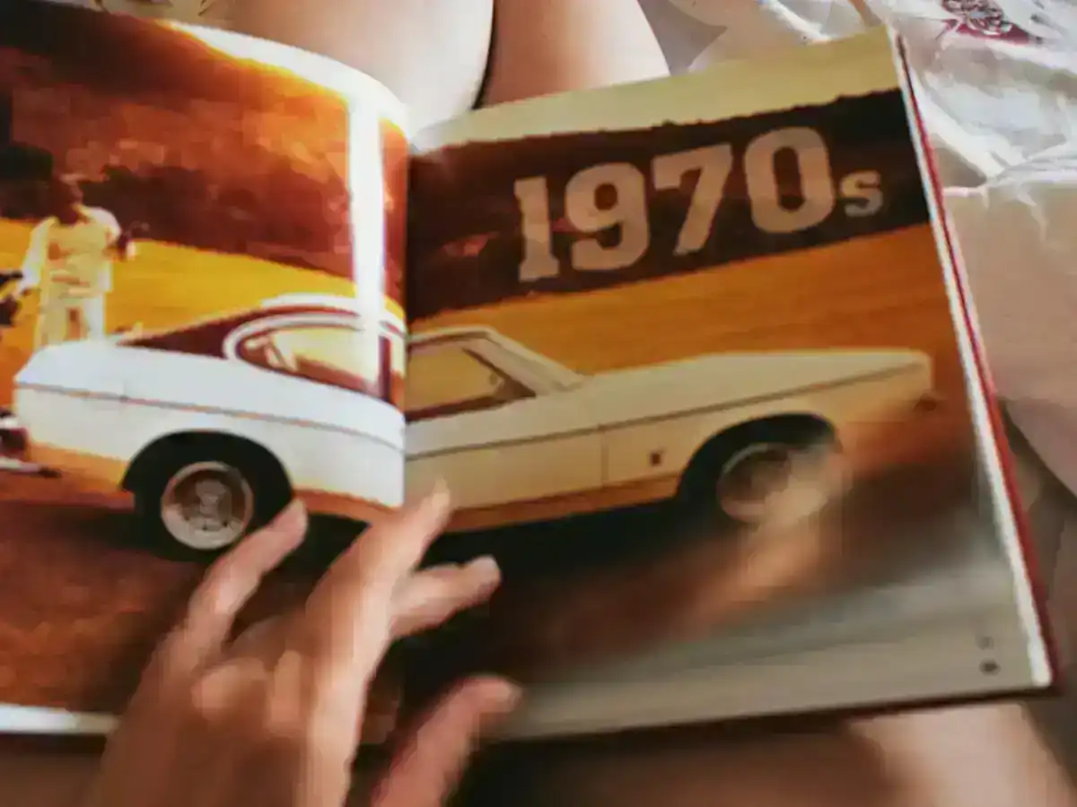 Sh(AI)ved: AI Transforms 1976 Erotic Photos into Film